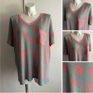 Aqua and Coral Shirt, Size XXXL